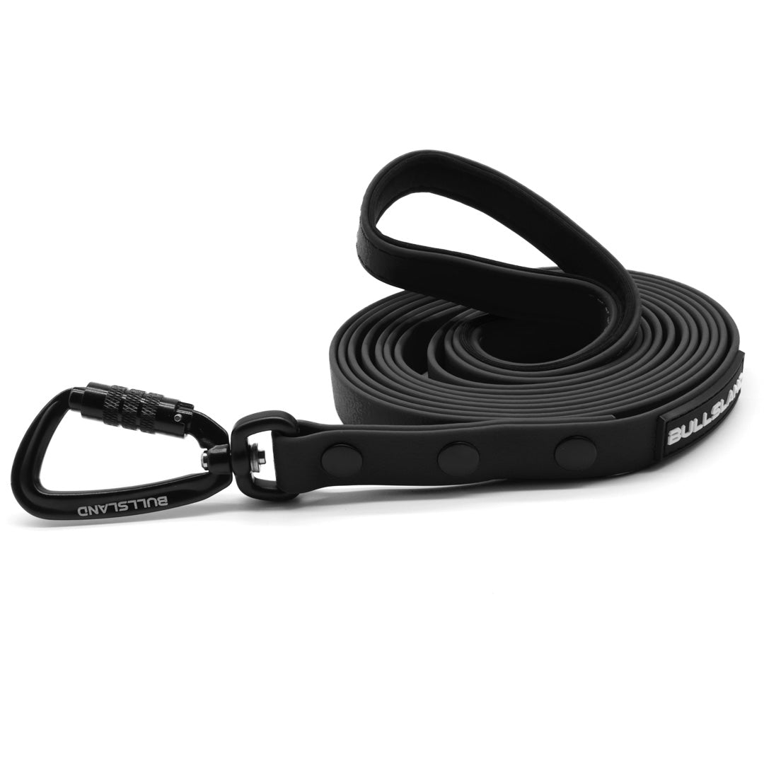 PVC-hondenriem met volgfunctie – waterdicht en gemakkelijk schoon te maken, met draaisluiting en neopreen handvat – zwart